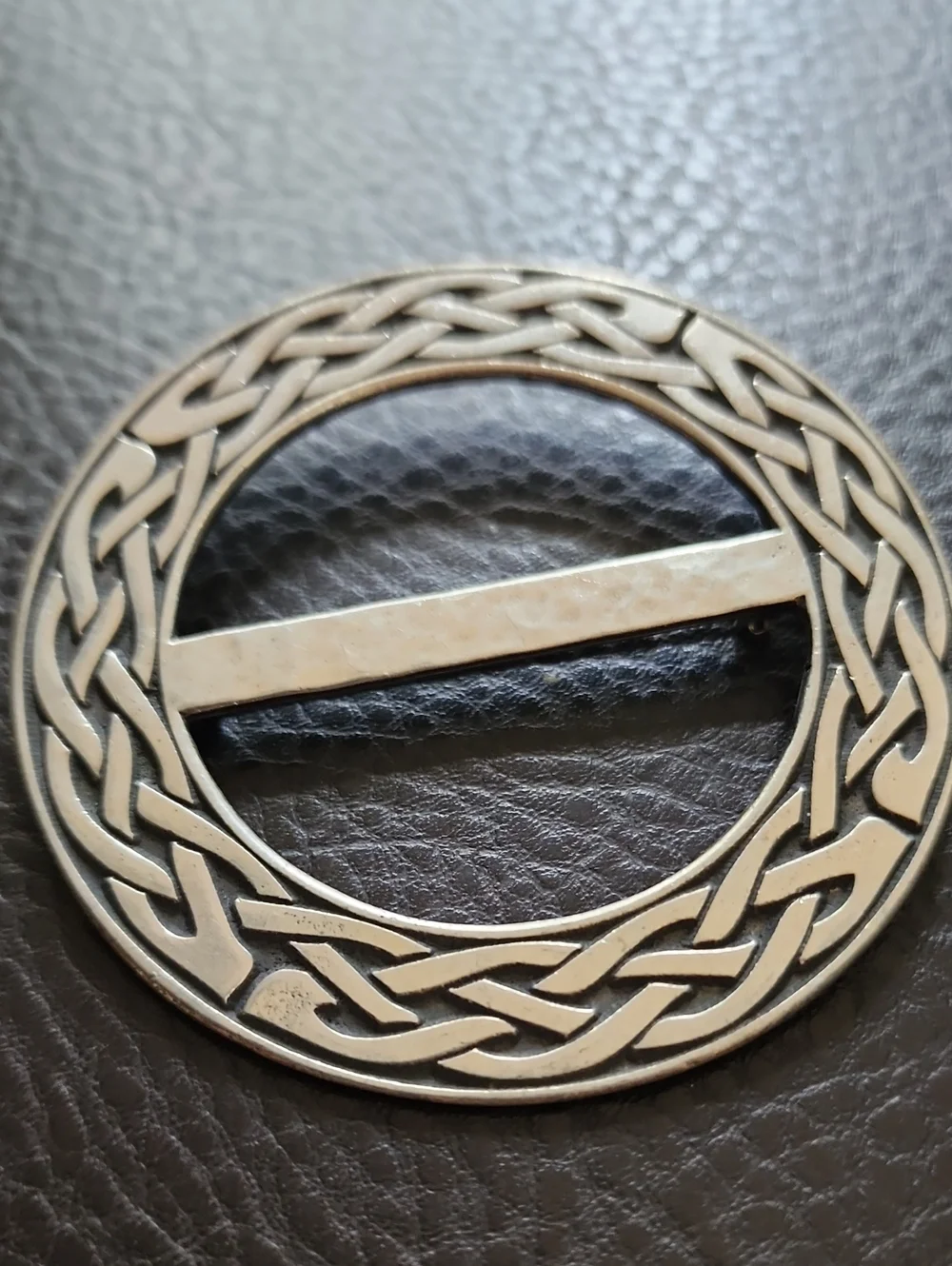 VTG Pewter Celtic Knot Round Brooch